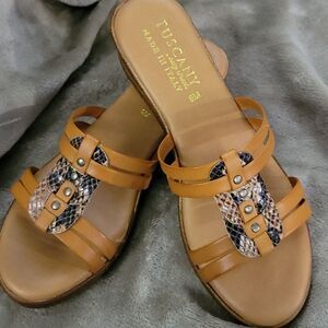 Tuscany Easy Street Women's Open-toe Wedge Sandals - SIZE 9M